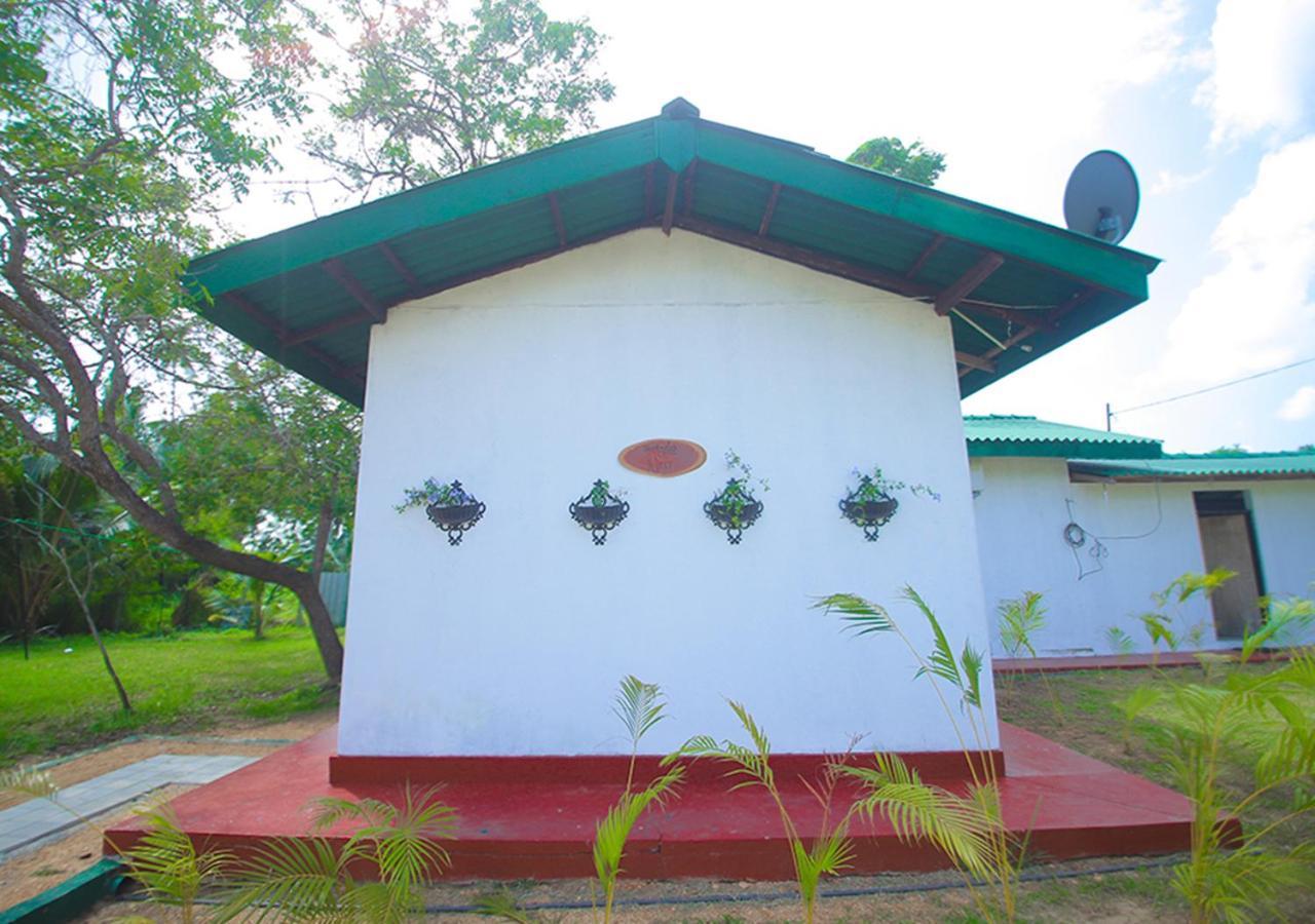 Birdsong Leisure Resort Tissamaharama Ngoại thất bức ảnh